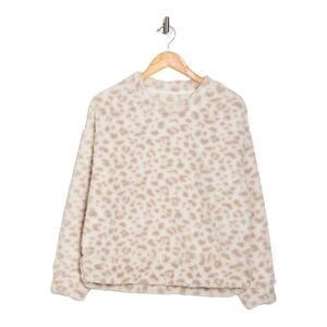 𝅺THREAD & SUPPLY Crewneck Pullover Sweater In White Leopard